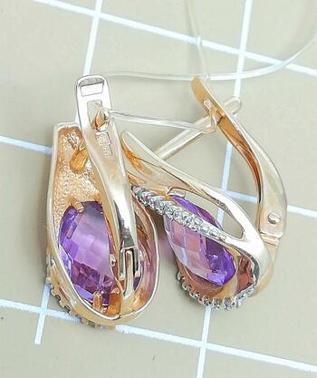 Золотые серьги, вставка аметист