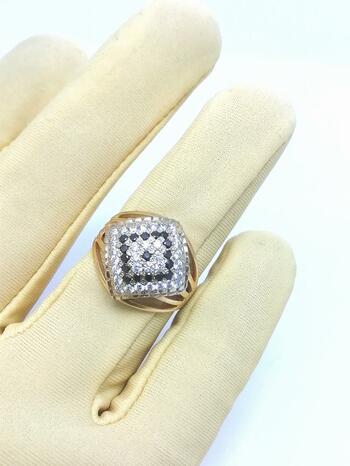 Золотое кольцо женское, вставка бриллиант