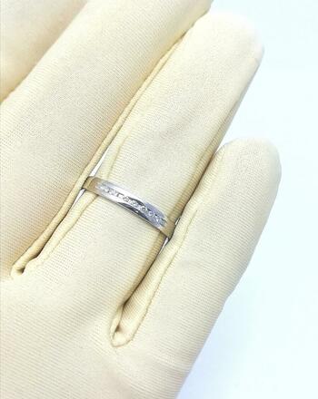 Золотое кольцо, вставка бриллиант