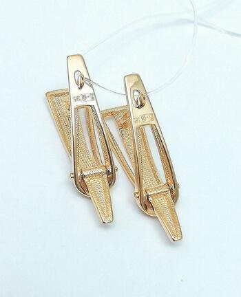 Золотые серьги