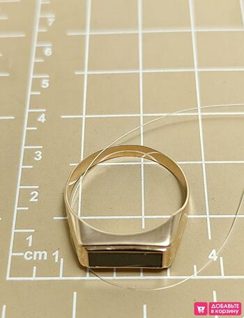 Золотое кольцо мужская печатка, вставка фианит