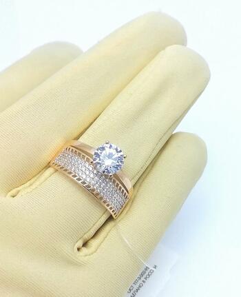 Золотое кольцо широкое, вставка фианит