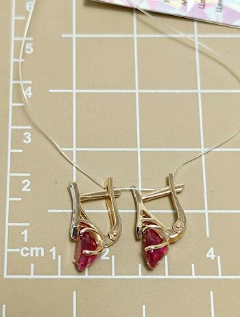 Золотые серьги женские, вставка фианит