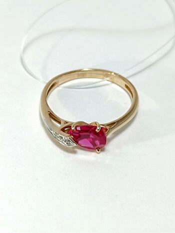 Золотое кольцо женское