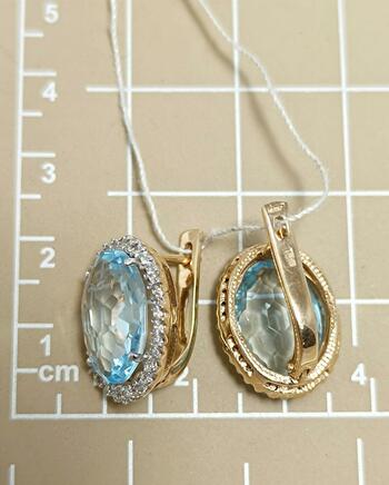 Золотые серьги женские, вставка топаз