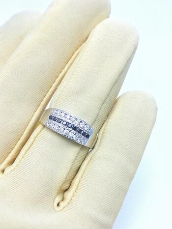 Золотое кольцо, вставка бриллиант