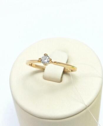 Золотое кольцо, вставка бриллиант