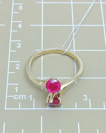 Золотое кольцо, вставка рубин