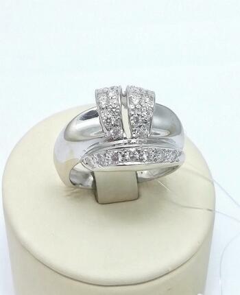 Золотое кольцо, вставка бриллиант