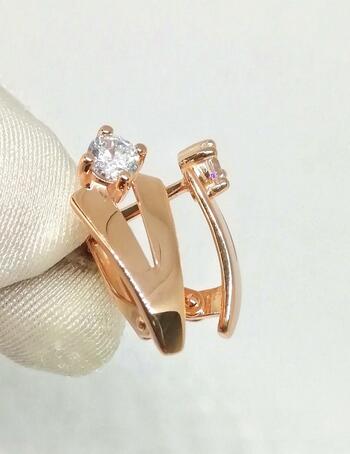 Золотые серьги, вставка фианит