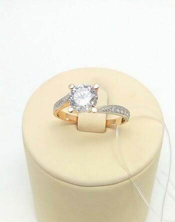 Золотое кольцо, вставка фианит