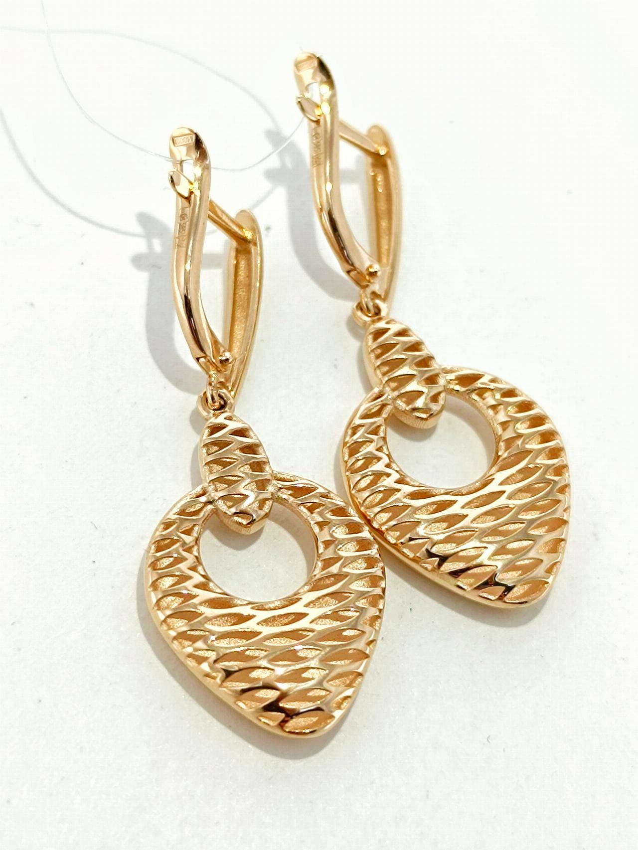 Золотые серьги женские