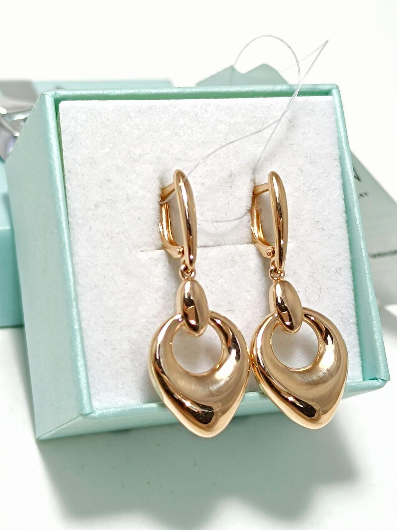 Золотые серьги женские