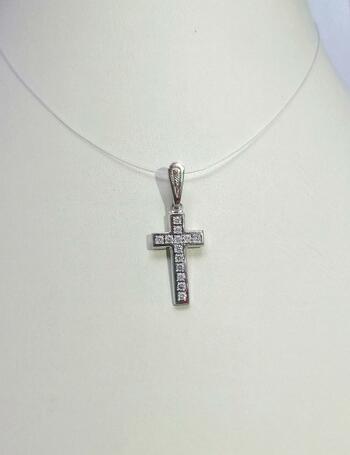 Золотая подвеска - декоративный крест, вставка бриллиант