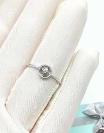 Золотое кольцо, вставка бриллиант