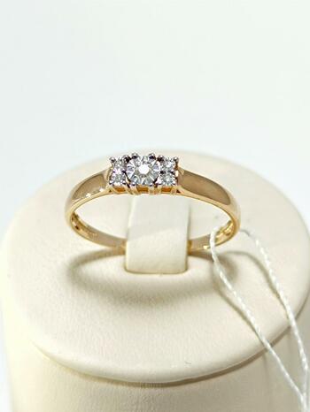 Золотое кольцо женское, вставка бриллиант