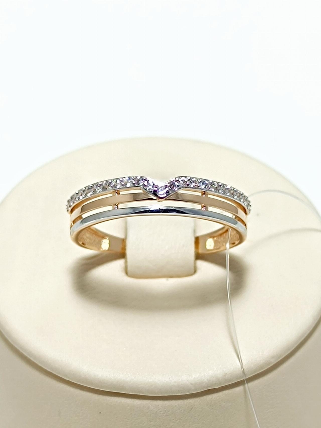 Золотое кольцо женское, вставка фианит