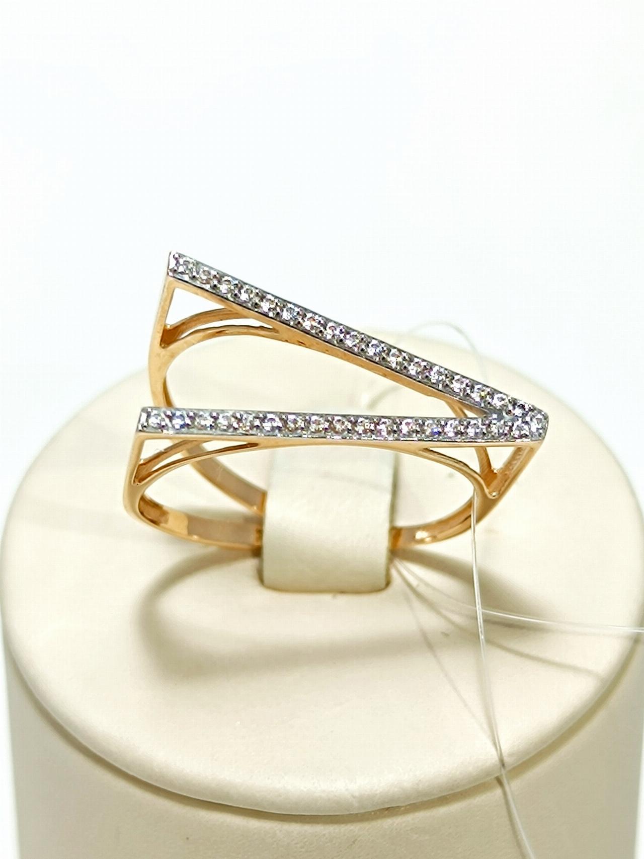 Золотое кольцо женское, вставка фианит