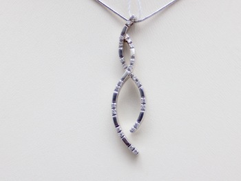 Золотая подвеска, вставка бриллиант