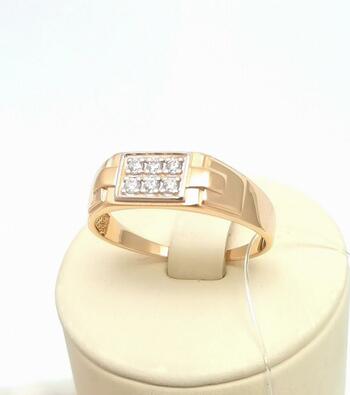 Золотое кольцо печатка мужская, вставка фианит