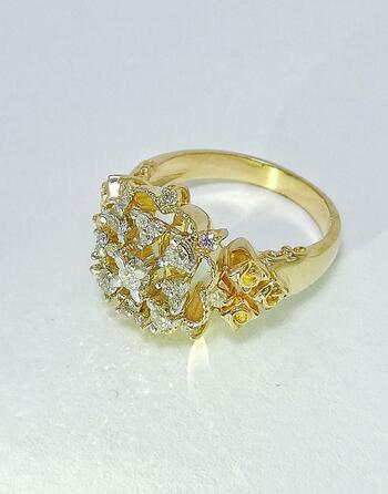 Золотое кольцо, вставка бриллиант