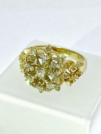 Золотое кольцо, вставка бриллиант