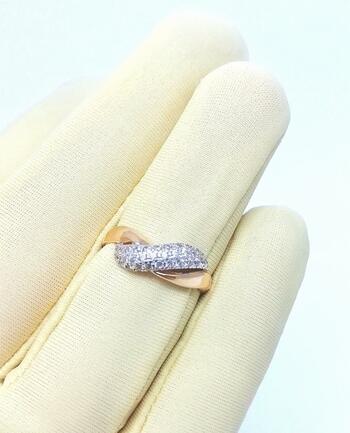 Золотое кольцо женское, вставка фианит