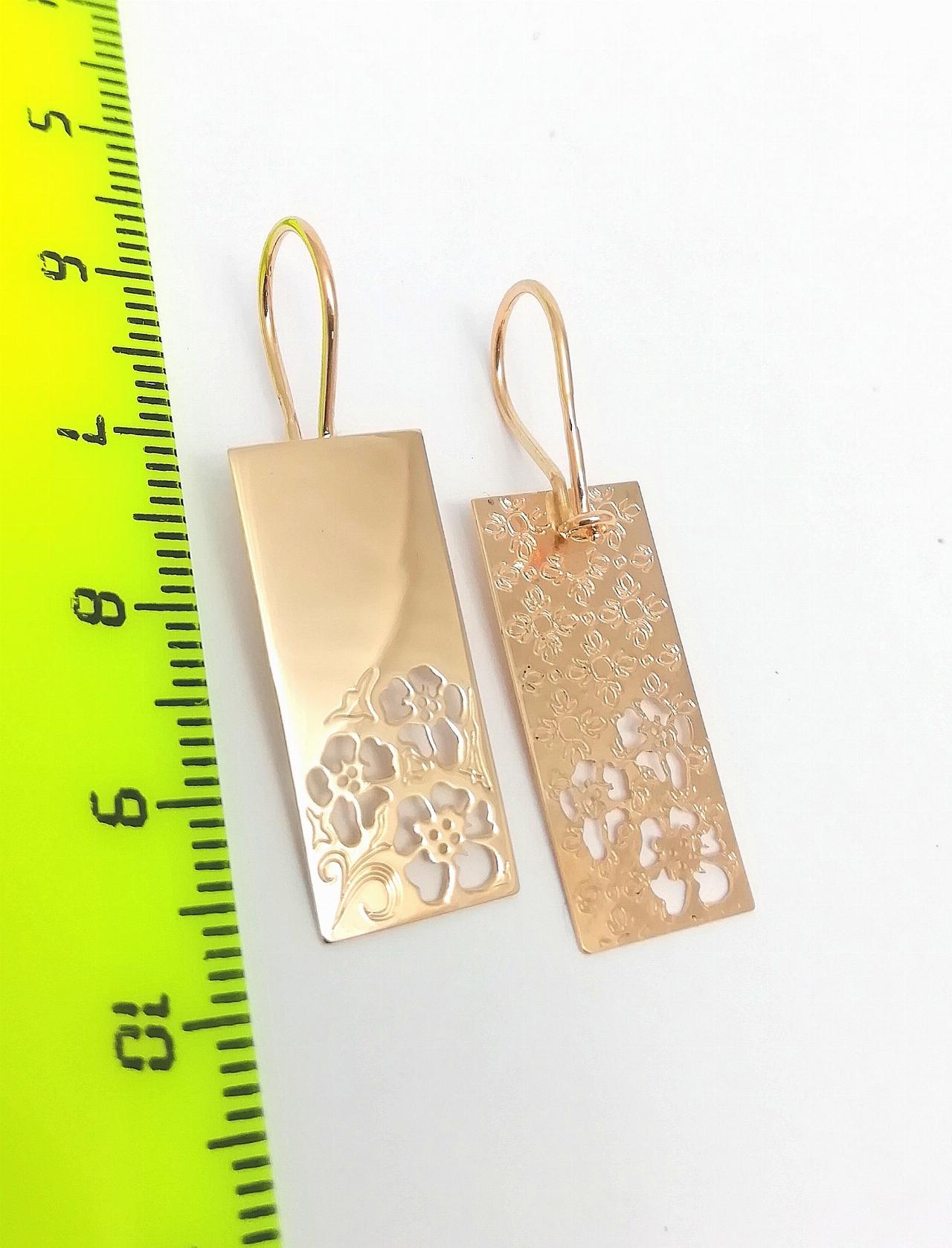 Золотые серьги пластины