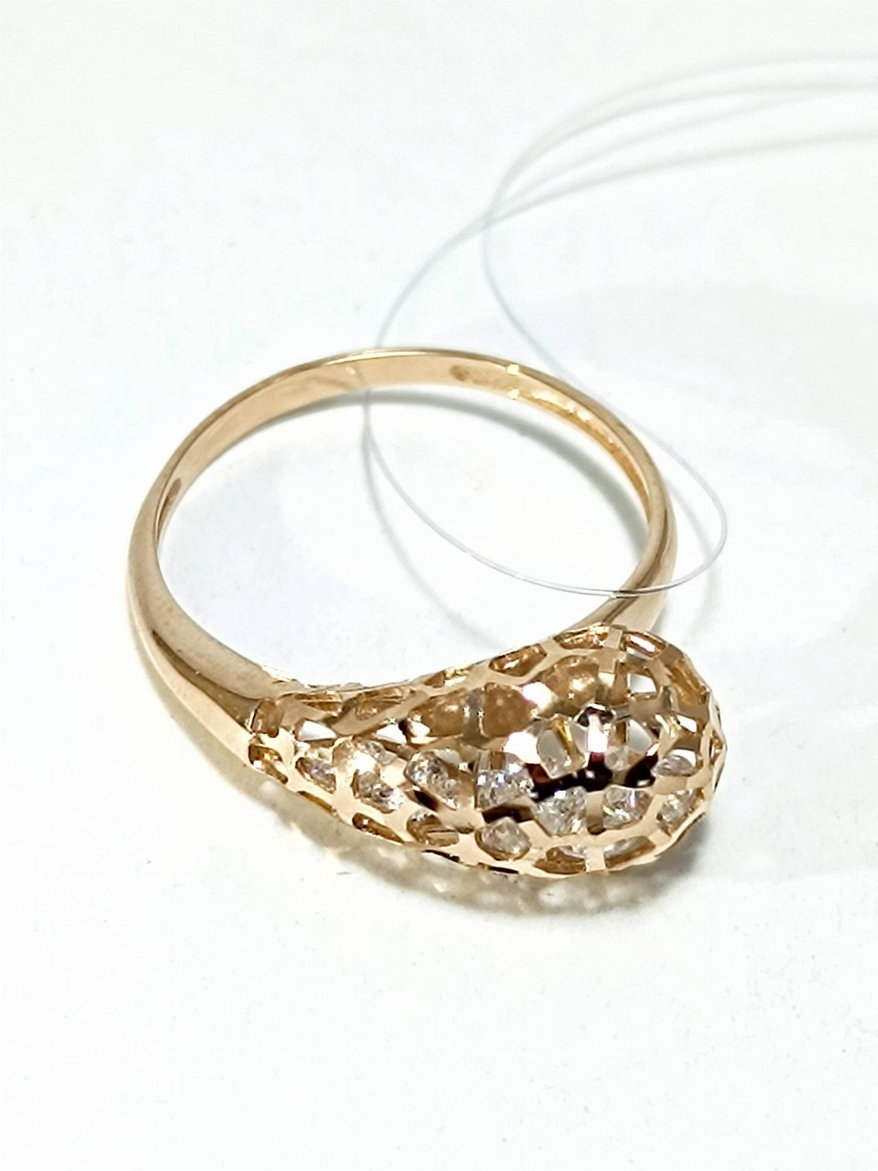 Золотое кольцо женское, вставка фианит