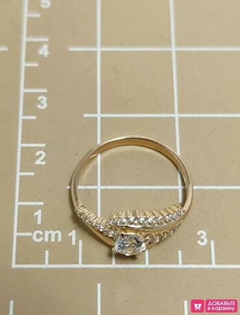Золотое кольцо женское, вставка фианит
