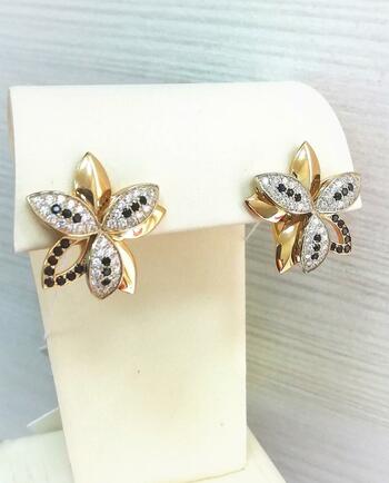 Золотые серьги, вставка бриллиант