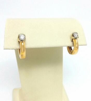Серьги женские классические, вставка бриллиант