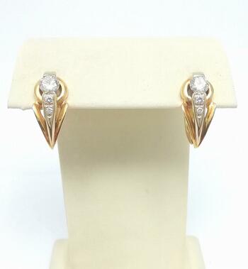 Серьги женские классические, вставка бриллиант