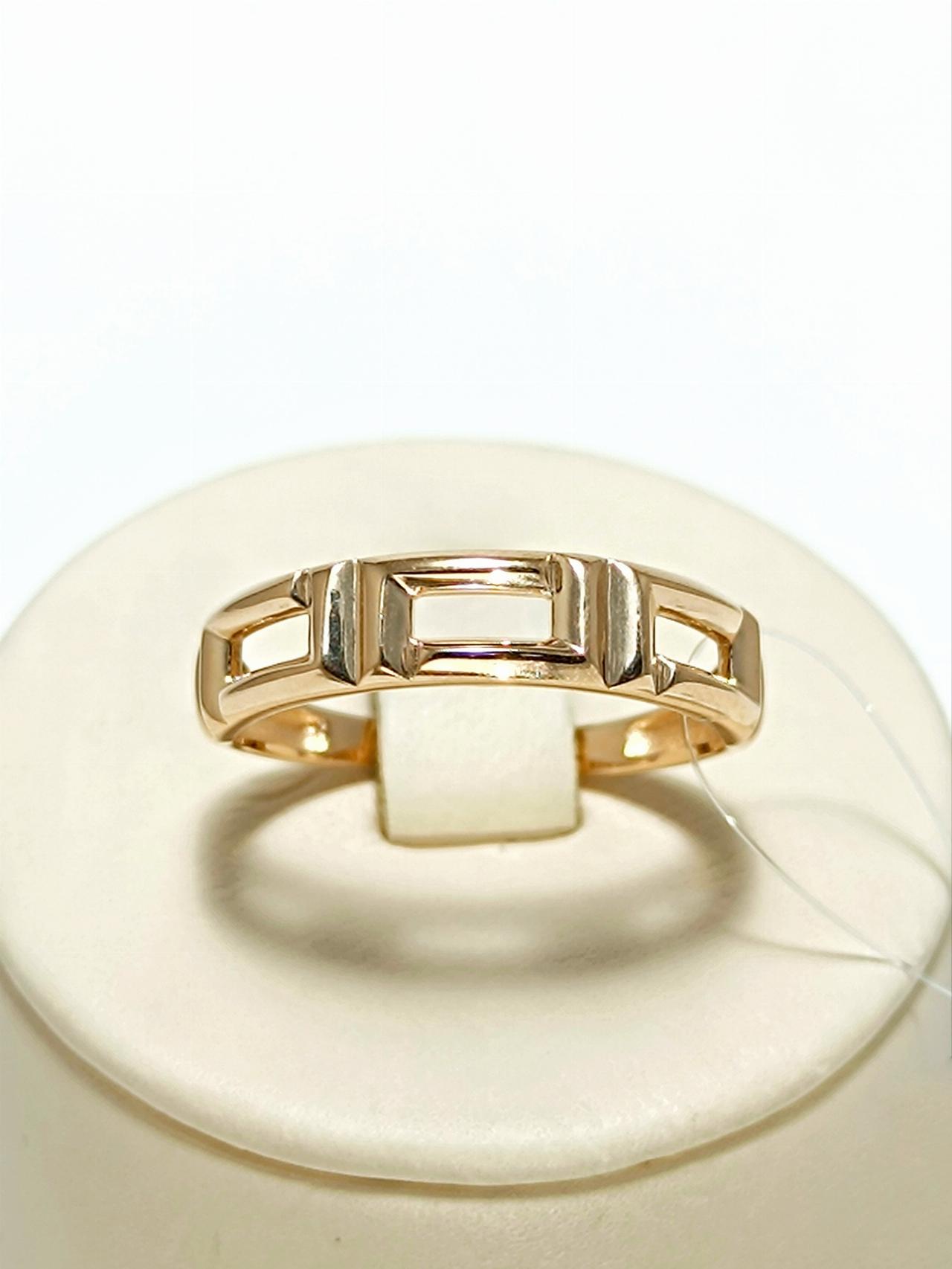 Золотое кольцо женское