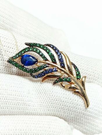 Золотая брошь - подвеска женская, вставка фианит