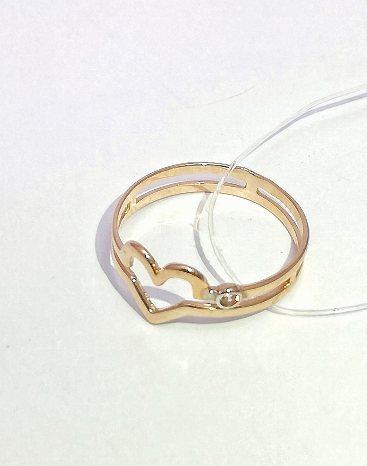 Золотое кольцо женское, вставка фианит