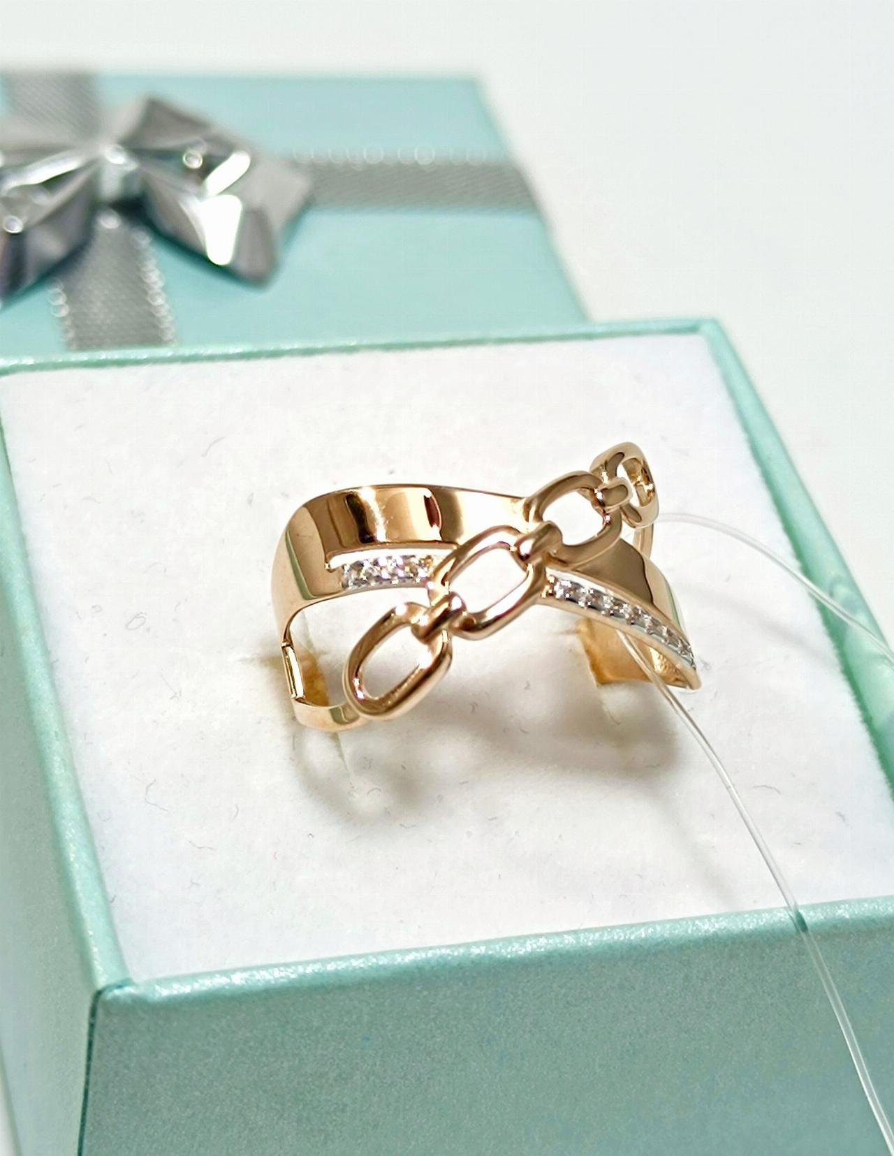 Золотое кольцо женское, вставка фианит