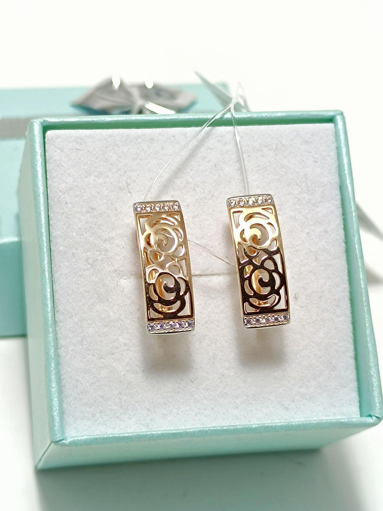 Золотые серьги женские, вставка фианит