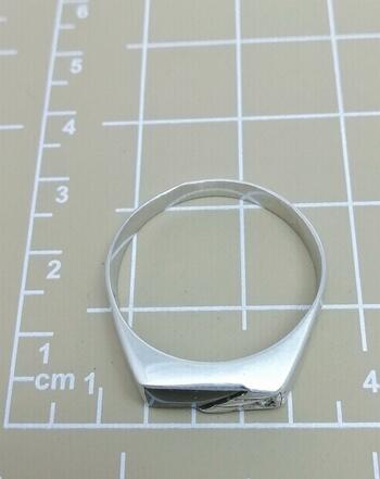 Серебро кольцо дк110523-260 3,30г