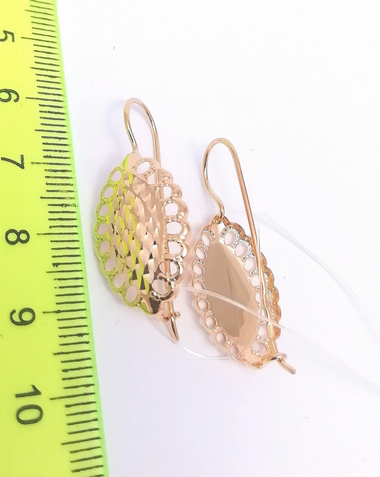 Золотые серьги женские