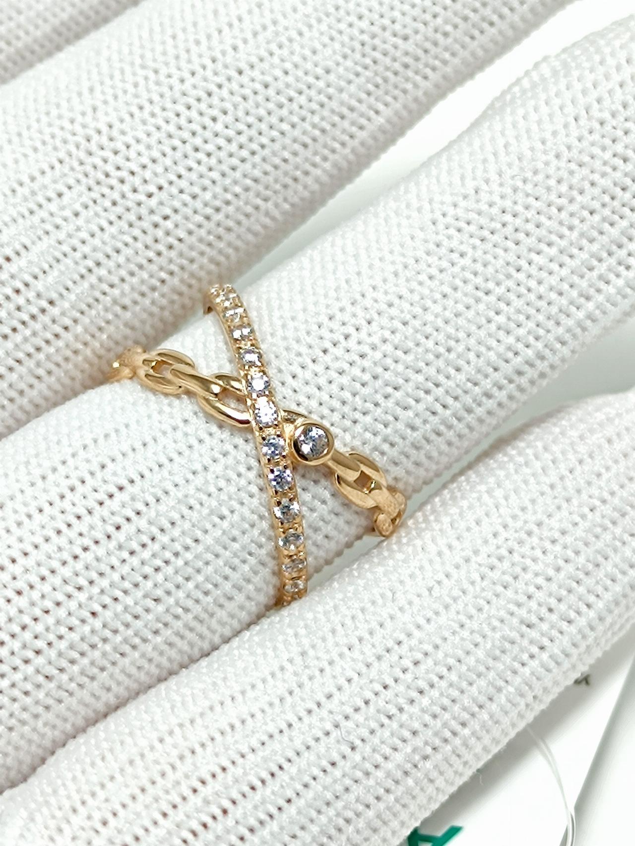 Золотое кольцо женское, вставка фианит