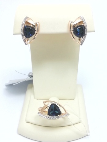 КОМПЛЕКТ: ЗОЛОТЫЕ СЕРЬГИ И КОЛЬЦО С ЛОНДОН ТОПАЗ И ФИАНИТ 7,16 ГРАММ